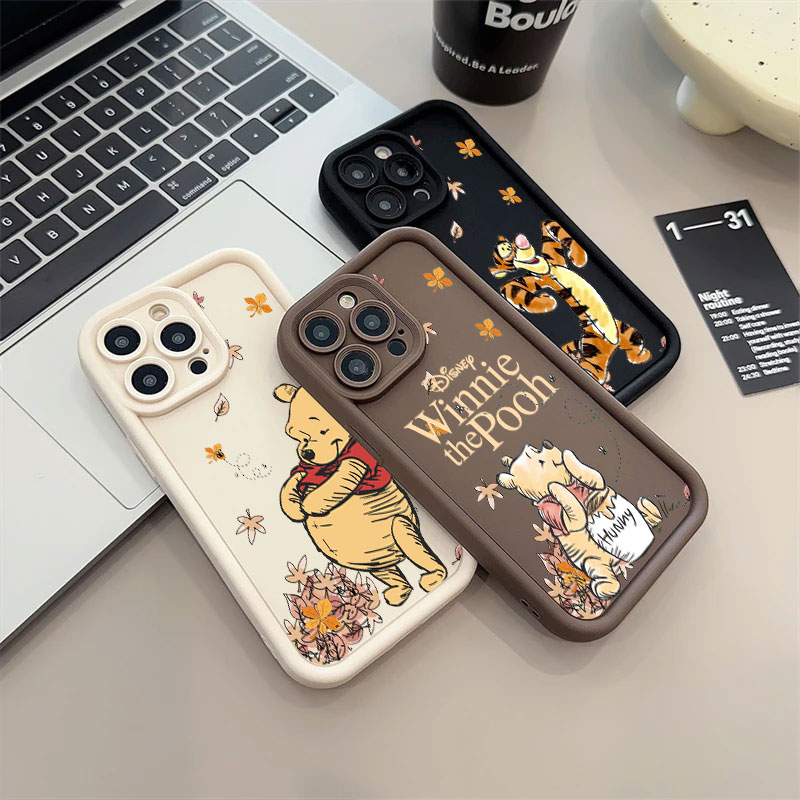 Autumn Winnie The Pooh Leaves  - Phone Cases For Iphone 16 reseña y precio