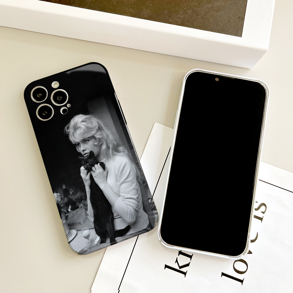 FAMOUS B-Brigitte B-Bardot-T   - Phone Cases Price reseña y precio