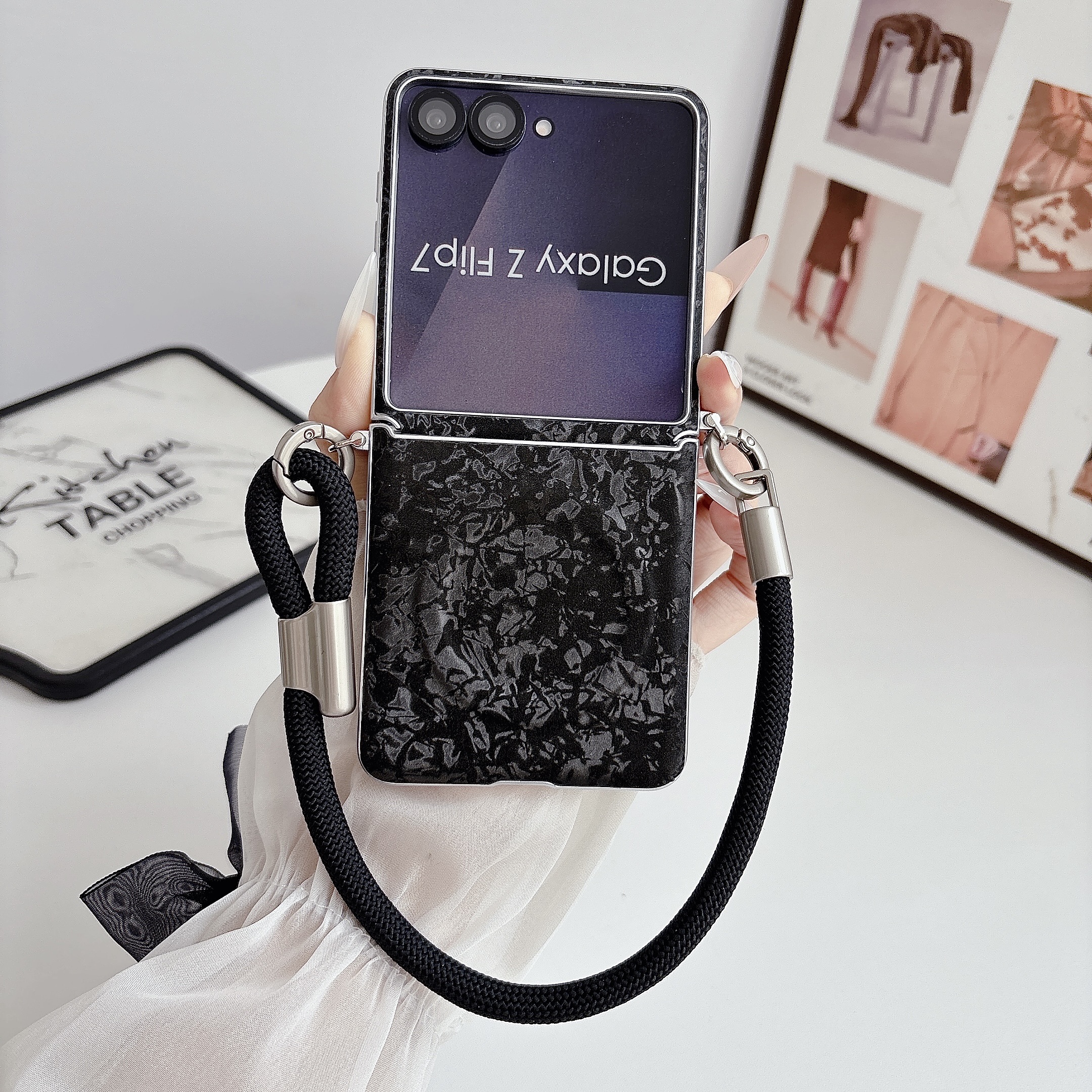 Wrist Strap for Magsafe Hinge  - Flip Leather Case reseña y precio