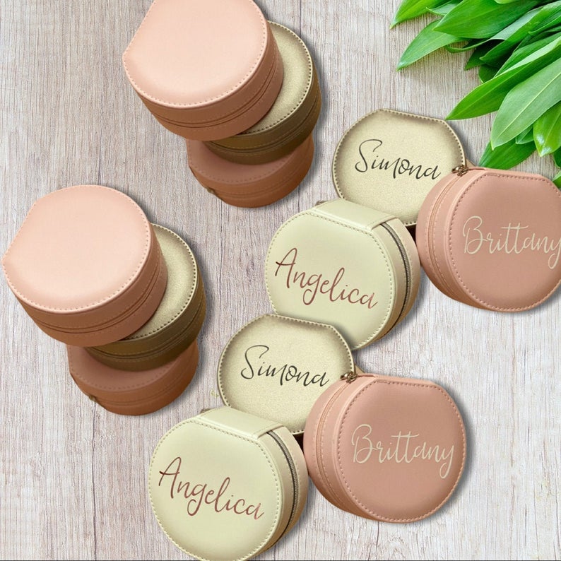Personalized Bridesmaid Gift T - Monogram Custom Case reseña y precio